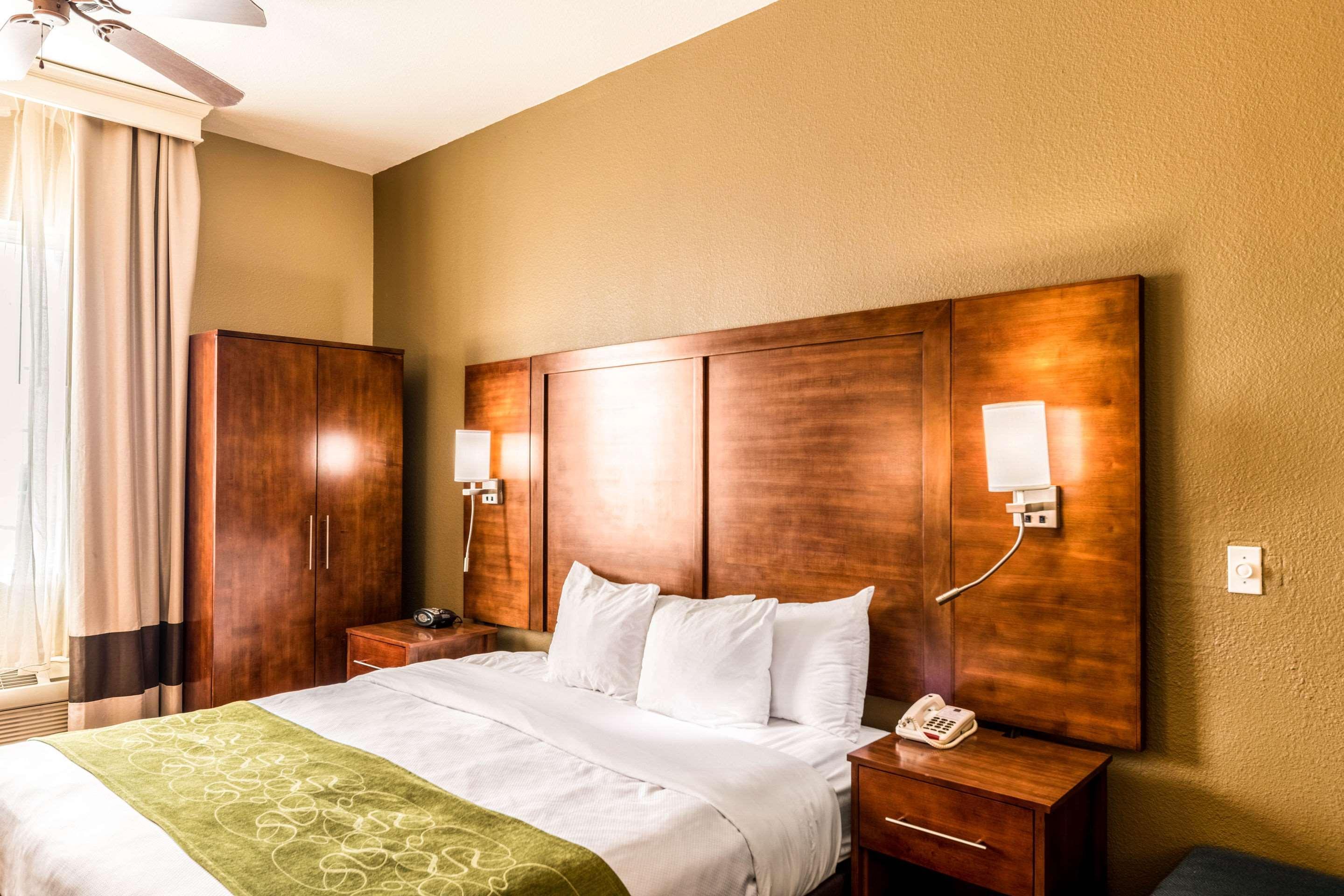 Suites Amarillo Exterior photo