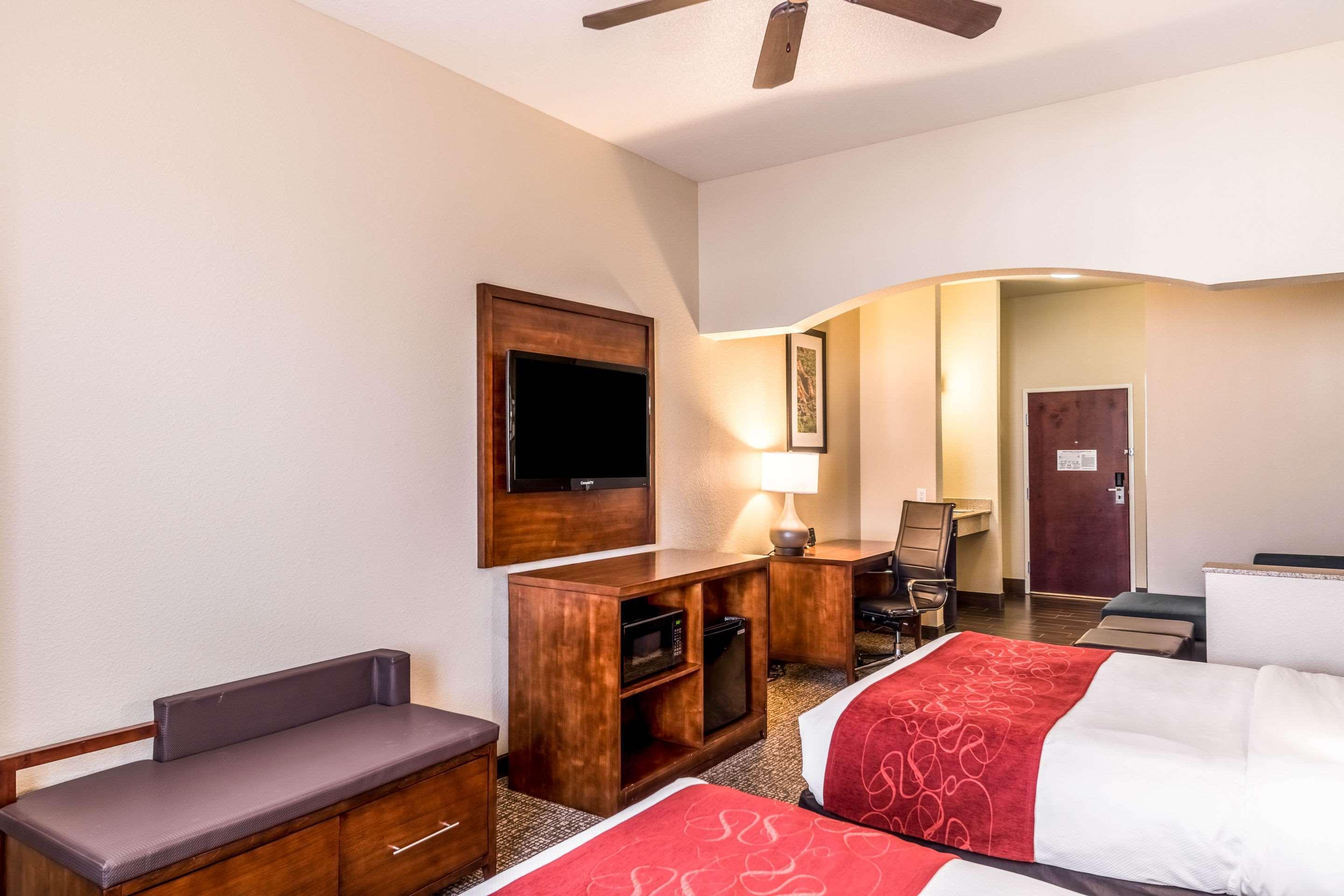 Suites Amarillo Exterior photo