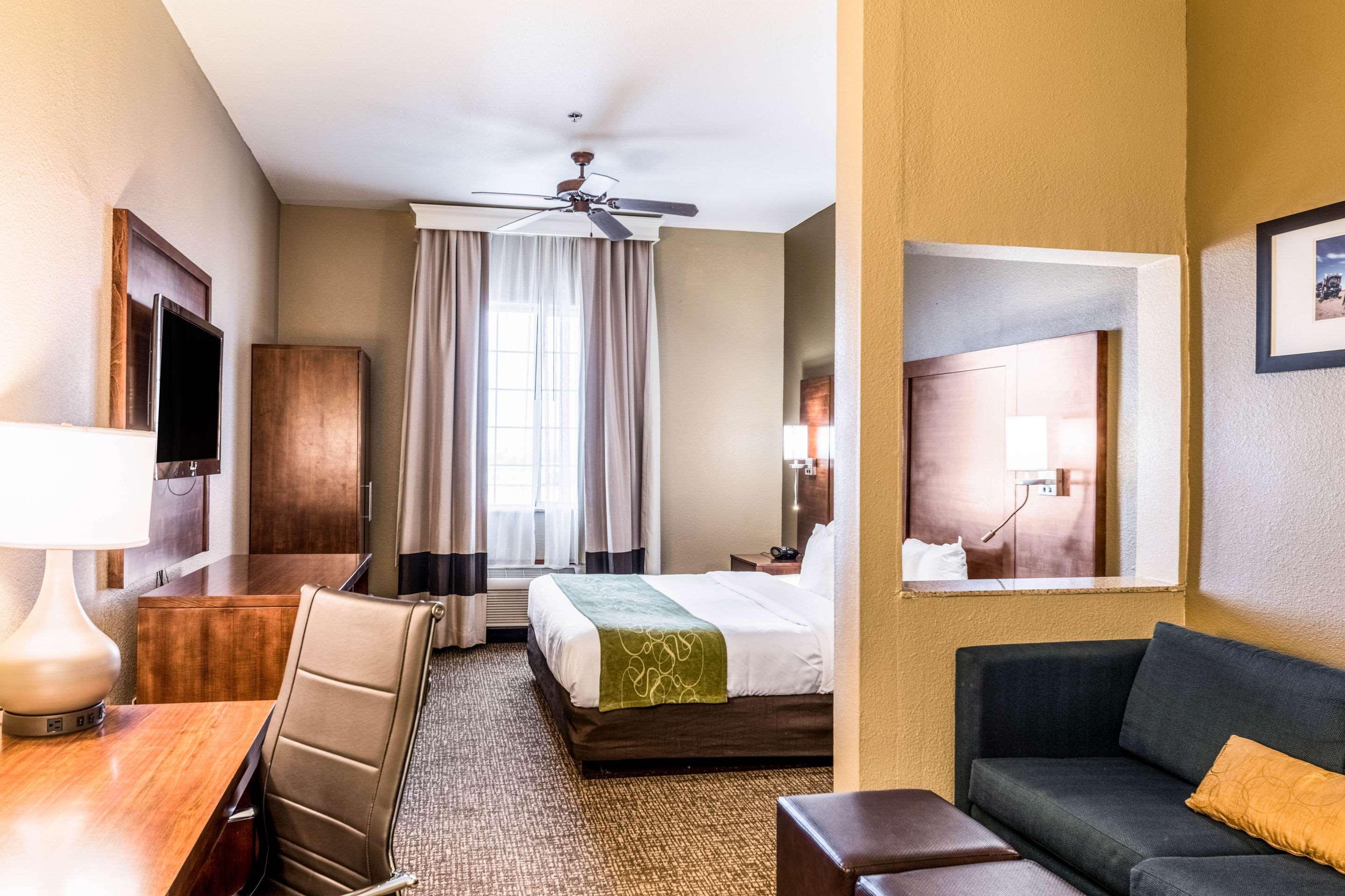 Suites Amarillo Exterior photo
