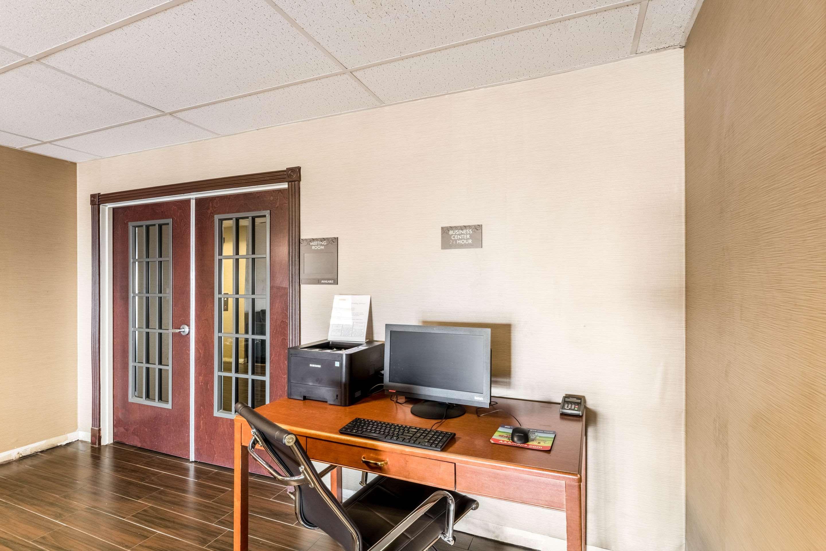 Suites Amarillo Exterior photo