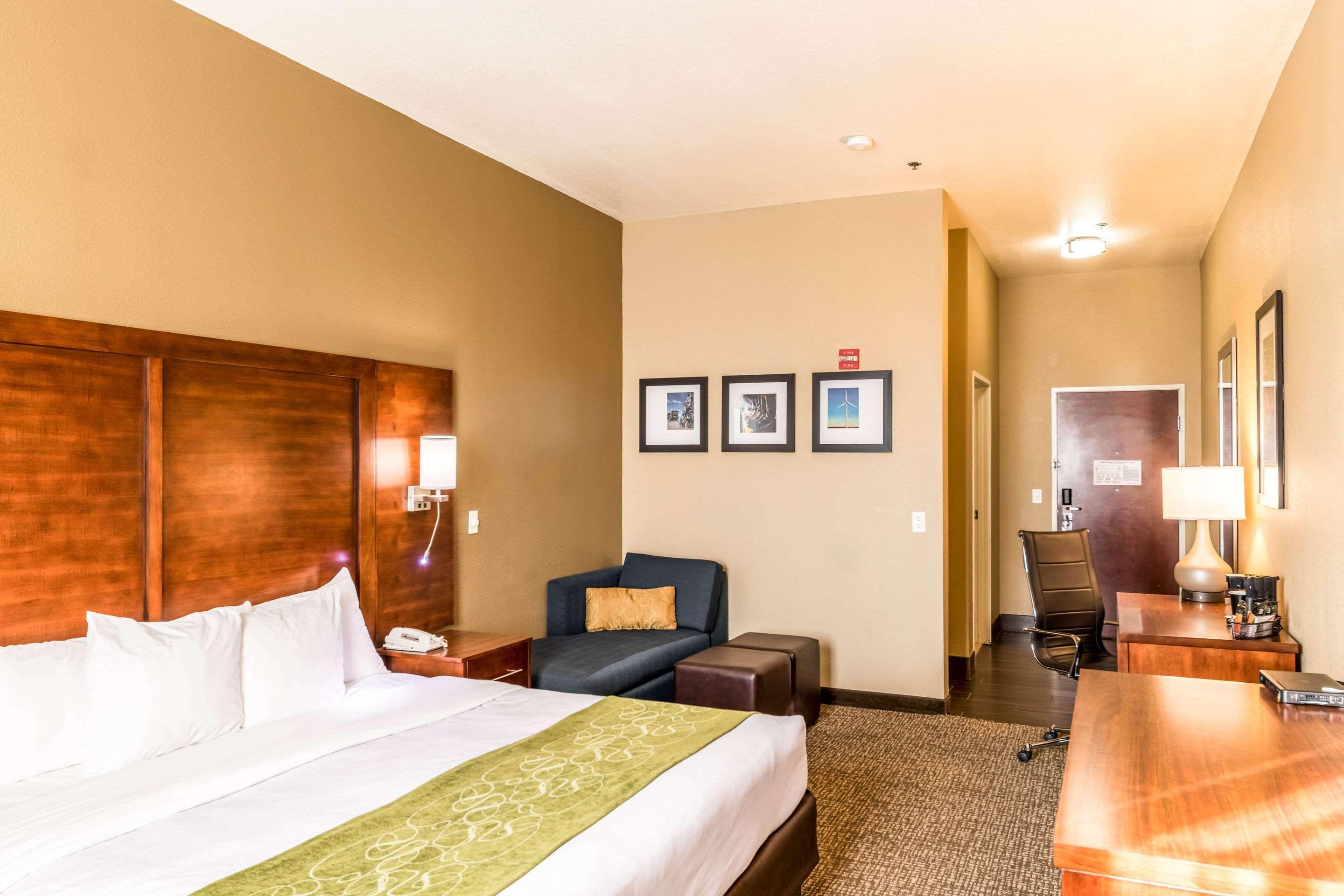 Suites Amarillo Exterior photo